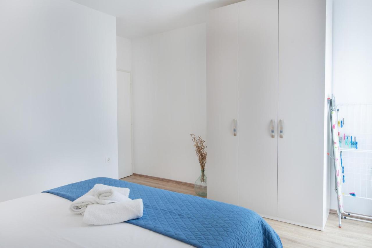 פורץ Superior Apartment Sincic מראה חיצוני תמונה